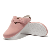 Pink wide fit clogs with adjustable buckle and anatomical sole, perfect for casual wear and everyday comfort.